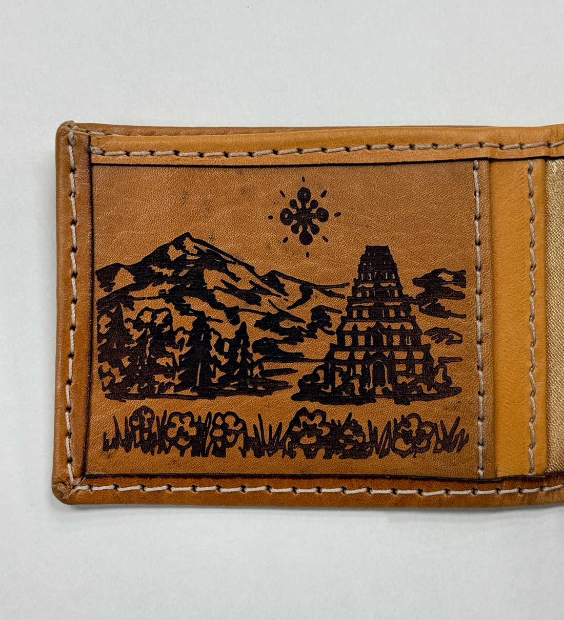 DARKREALM WALLET (OAK)